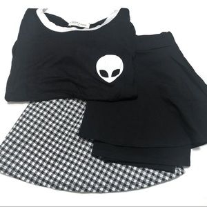 BUNDLE 2 SKATER SKIRTS AND 1 ALIEN TOP